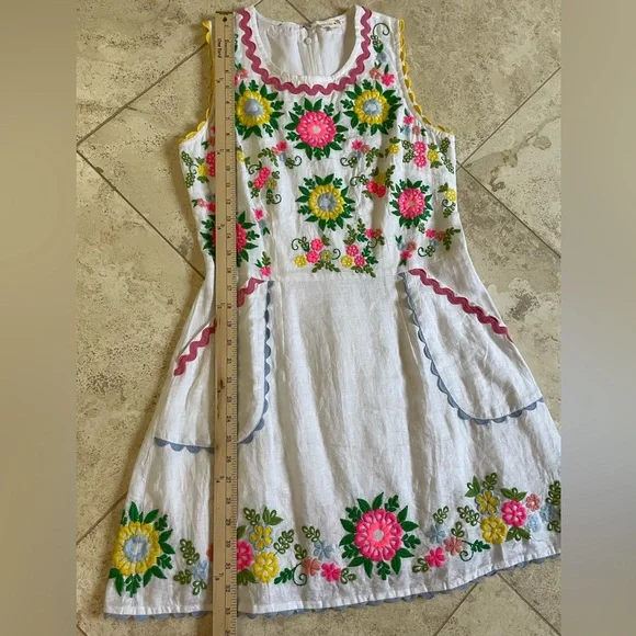 Roller Rabbir Floral Embroidered Woman’s Dress - Picture 2 of 6